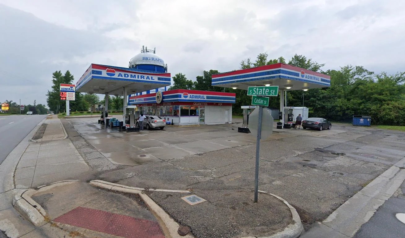 Admiral Petroleum | South State Street - Big Rapids, MI — Sale in Big Rapids, MI, photo 2 of 2