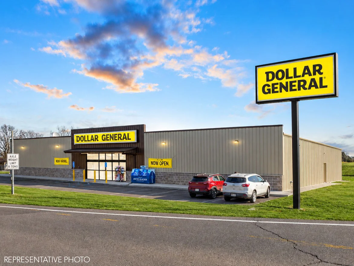 Dollar General | New 15-Year Absolute NNN — Sale in Elgin (Rochester Msa), MN, photo 1 of 2
