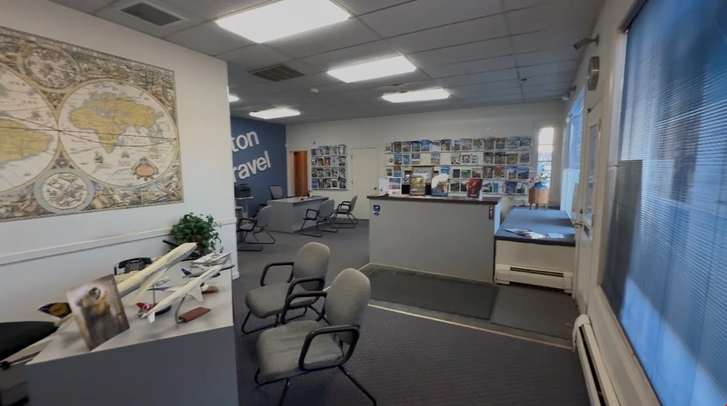 All-brick retail and office building on E Main St,… — Sale in Barrington, IL, photo 1 of 8