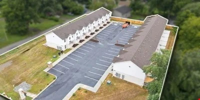 404 Beech St - Beech Street Townhomes — Sale in Clarksville, TN, photo 1 of 8