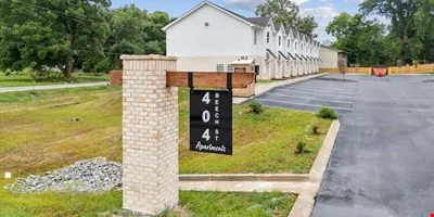404 Beech St - Beech Street Townhomes — Sale in Clarksville, TN, photo 6 of 8