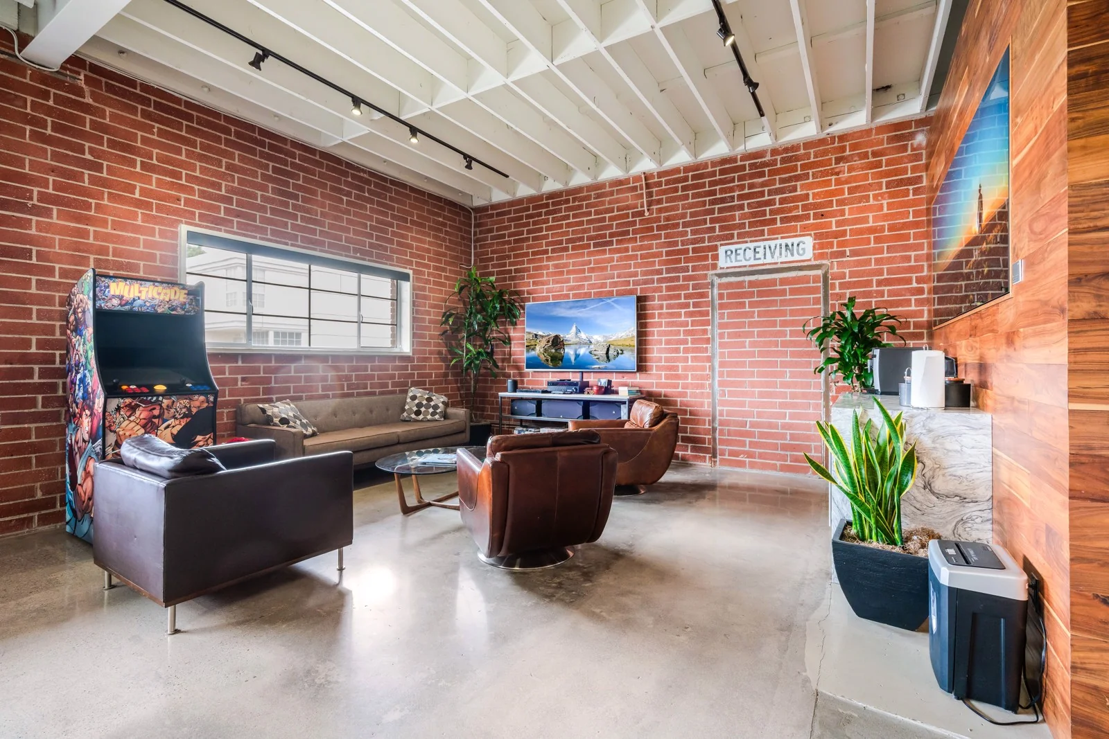 Office in Los Angeles, CA — Sale in Los Angeles, CA, photo 3 of 7
