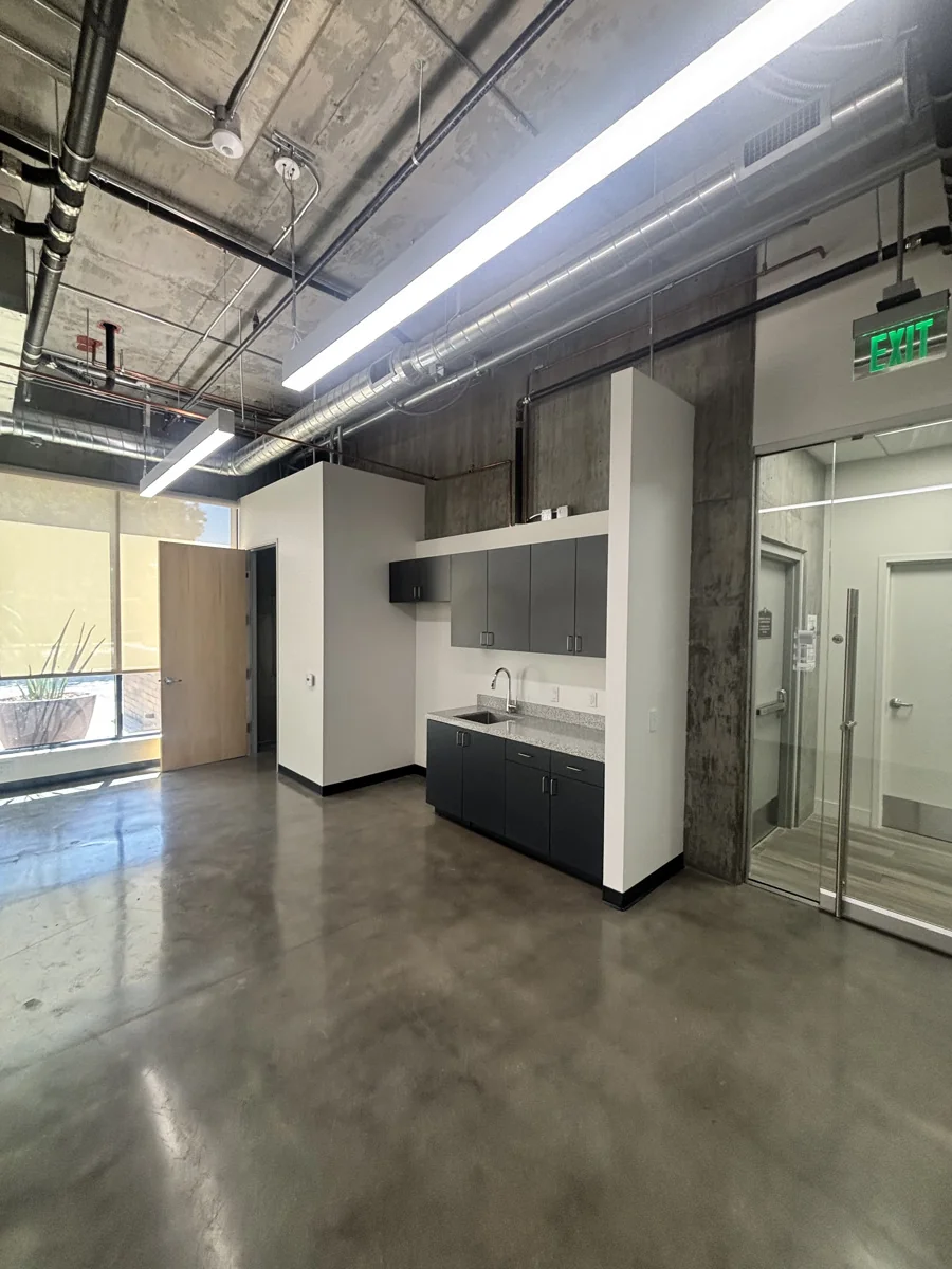 Monticello — Lease in Santa Clarita, CA, photo 5 of 8