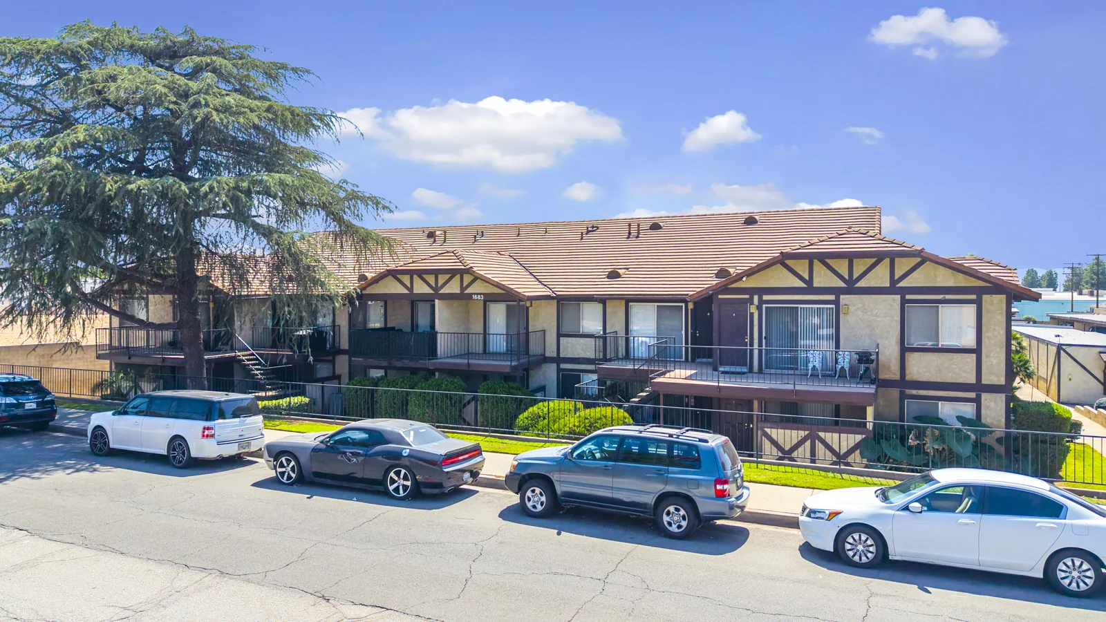 Pinecrest Apartments — Sale in San Bernardino, CA, photo 2 of 8