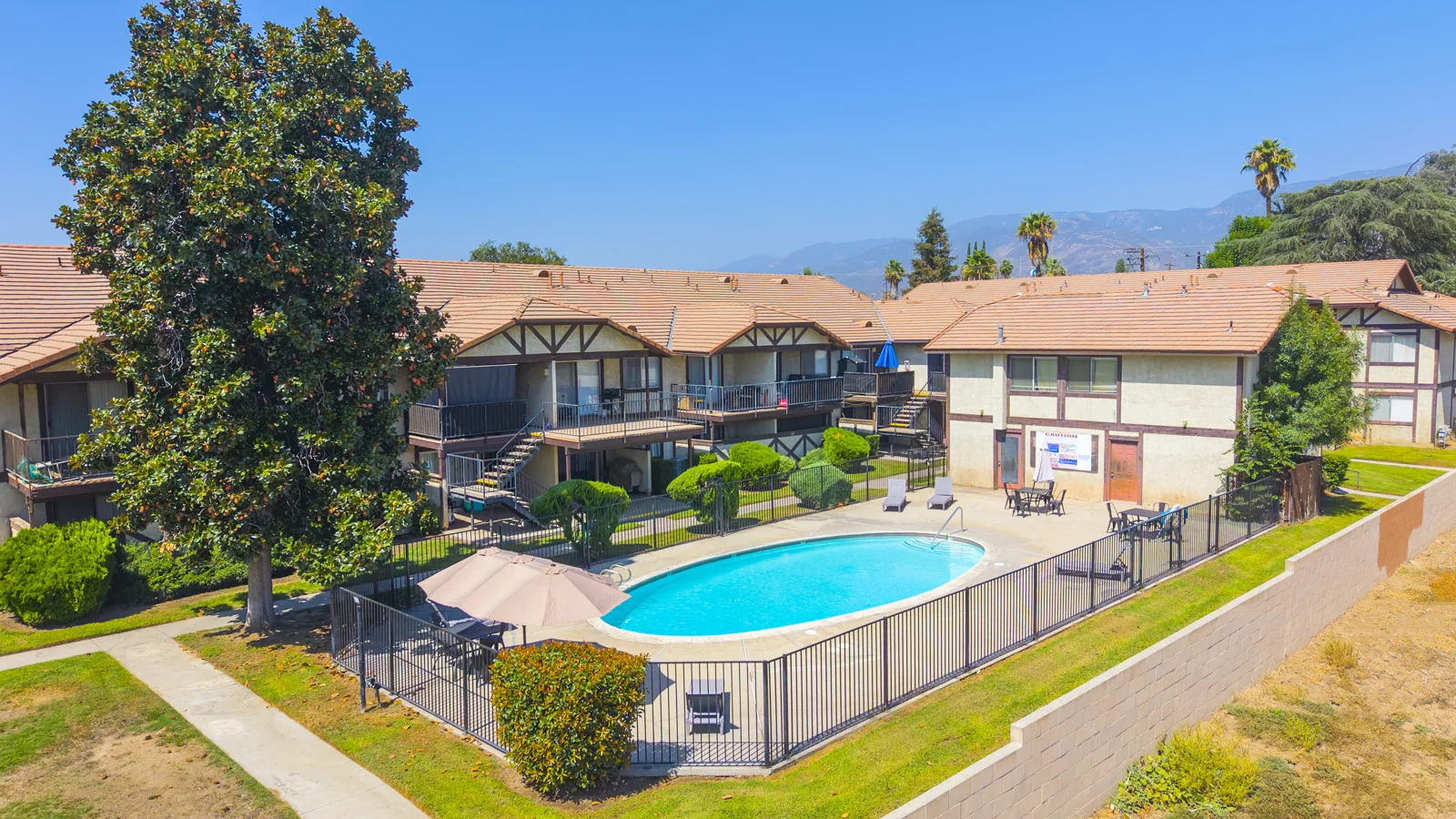 Pinecrest Apartments — Sale in San Bernardino, CA, photo 8 of 8