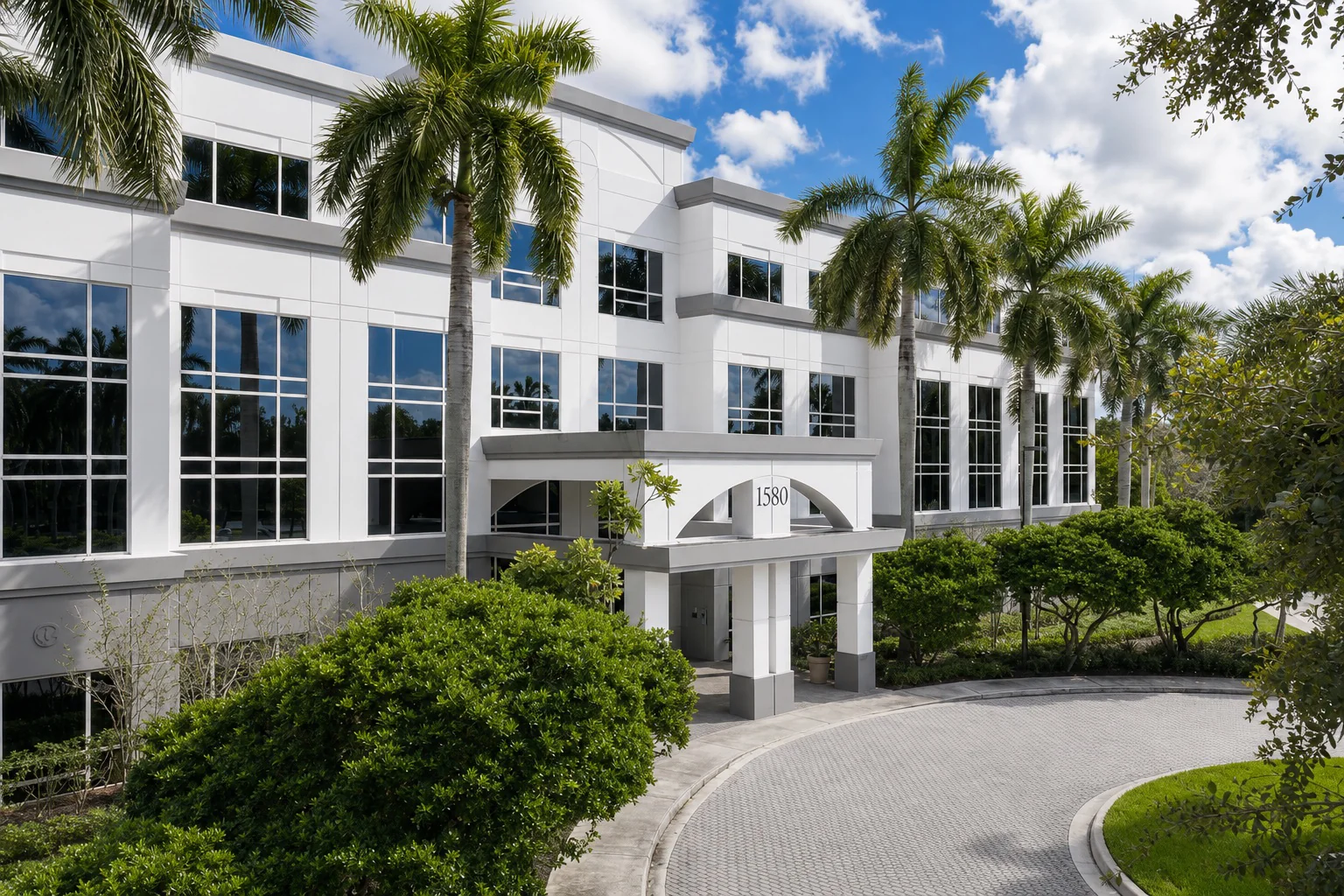 International Place II — Lease in Sunrise, FL, photo 4 of 6