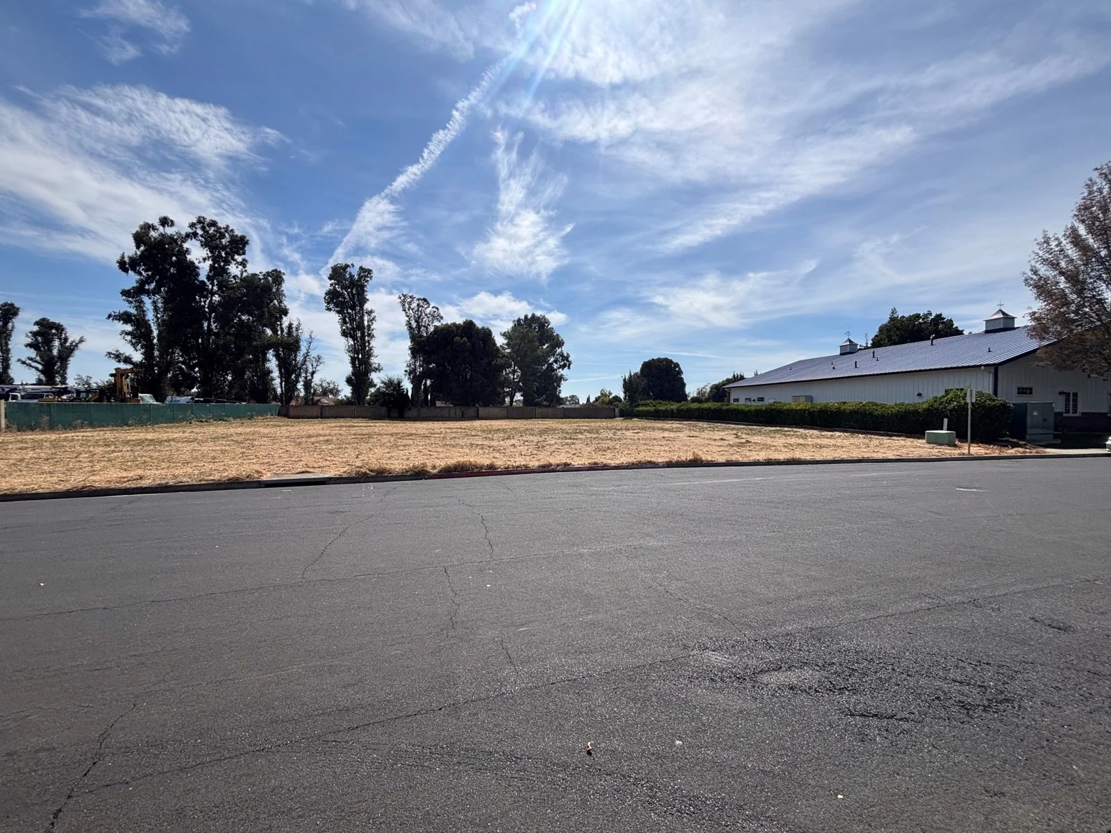 Land in Fairfield, CA — Sale in Fairfield, CA, photo 2 of 4