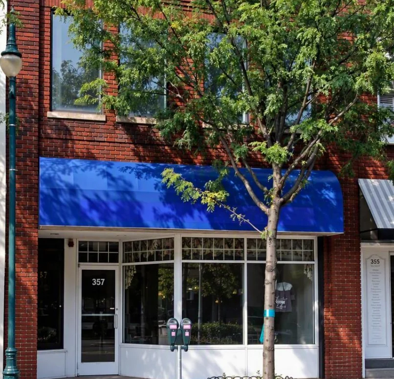 357 Springfield Ave — Lease in Summit, NJ, photo 1 of 4