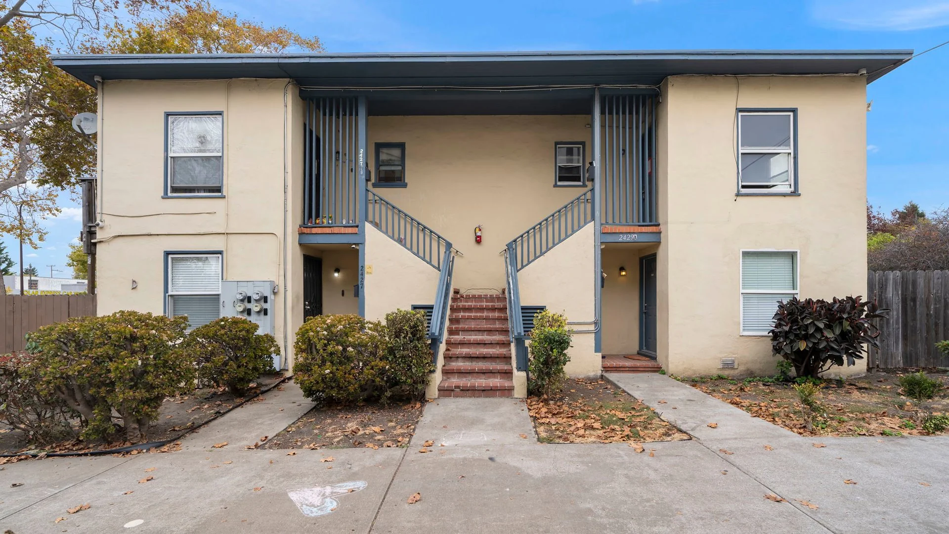 2429 San Pablo Ave — Sale in Berkeley, CA, photo 1 of 2
