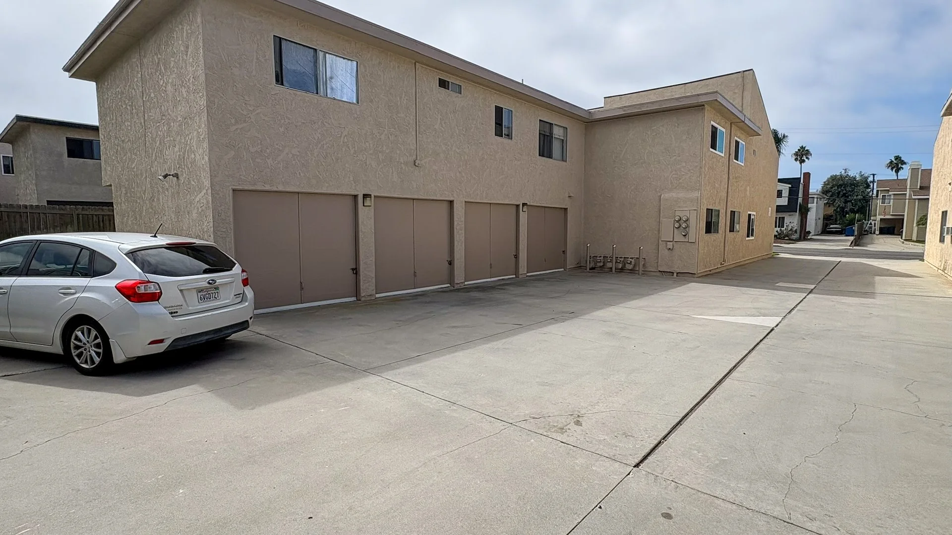 16672 Dolores Ln — Sale in Huntington Beach, CA, photo 5 of 5