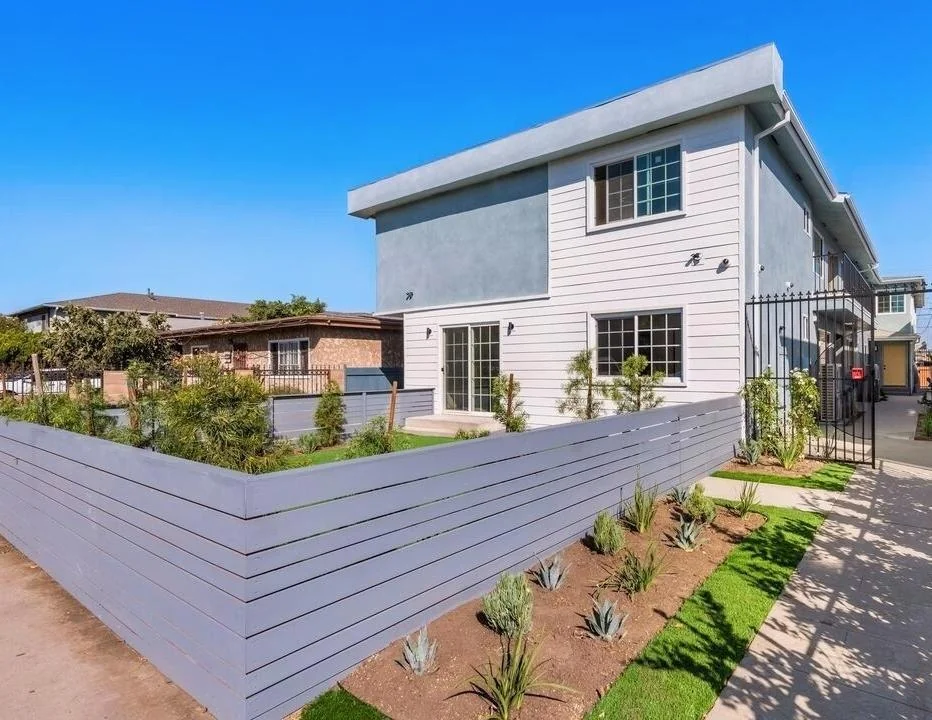 1960 S Sherbourne Dr — Sale in Los Angeles, CA, photo 2 of 5