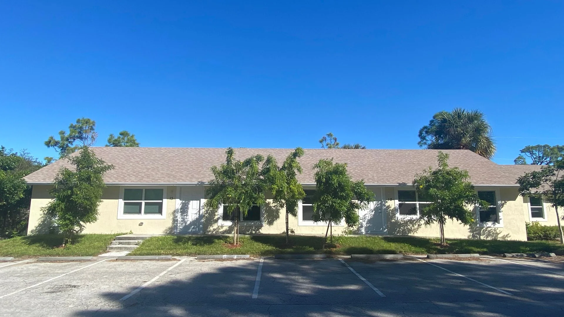 Stacy Villas — Sale in West Palm Beach, FL, photo 4 of 5