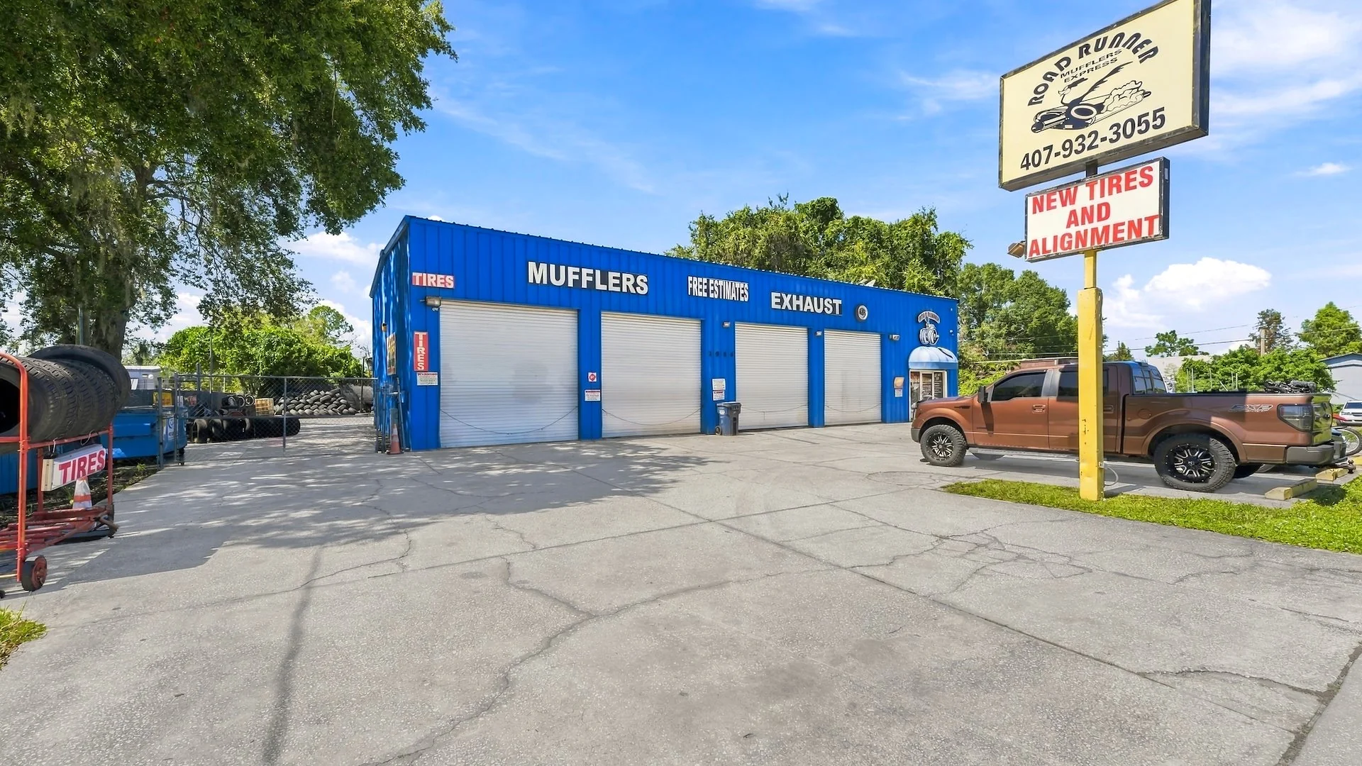 Kissimmee Automotive Service Facility — Sale in Kissimmee, FL, photo 1 of 2