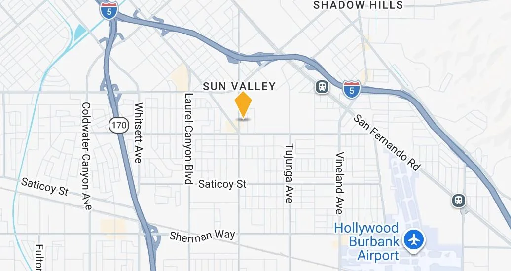 8052 Lankershim Blvd — Sale in North Hollywood, CA, photo 2 of 2