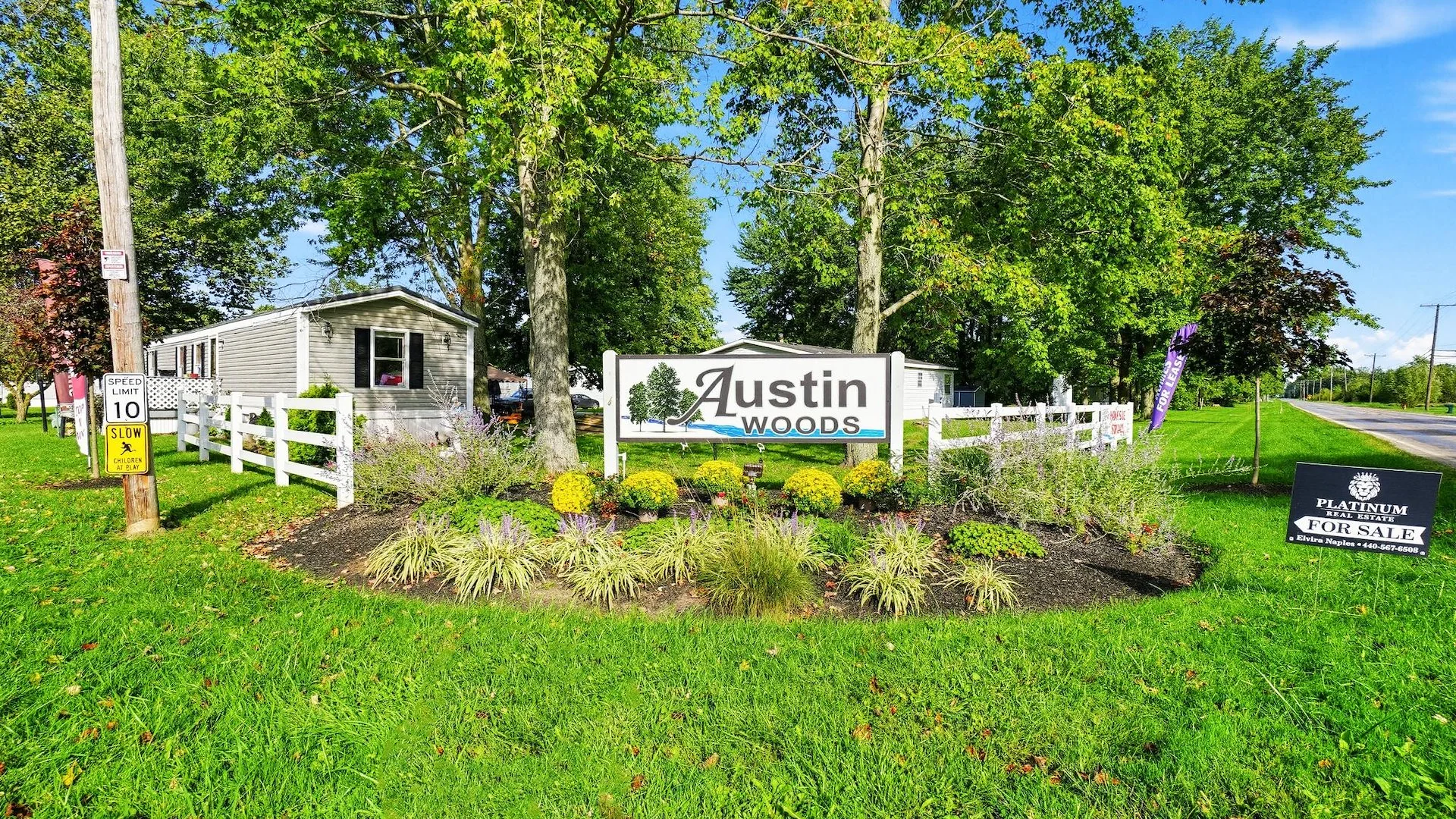 Austin Woods MHC — Sale in Geneva, OH, photo 3 of 3