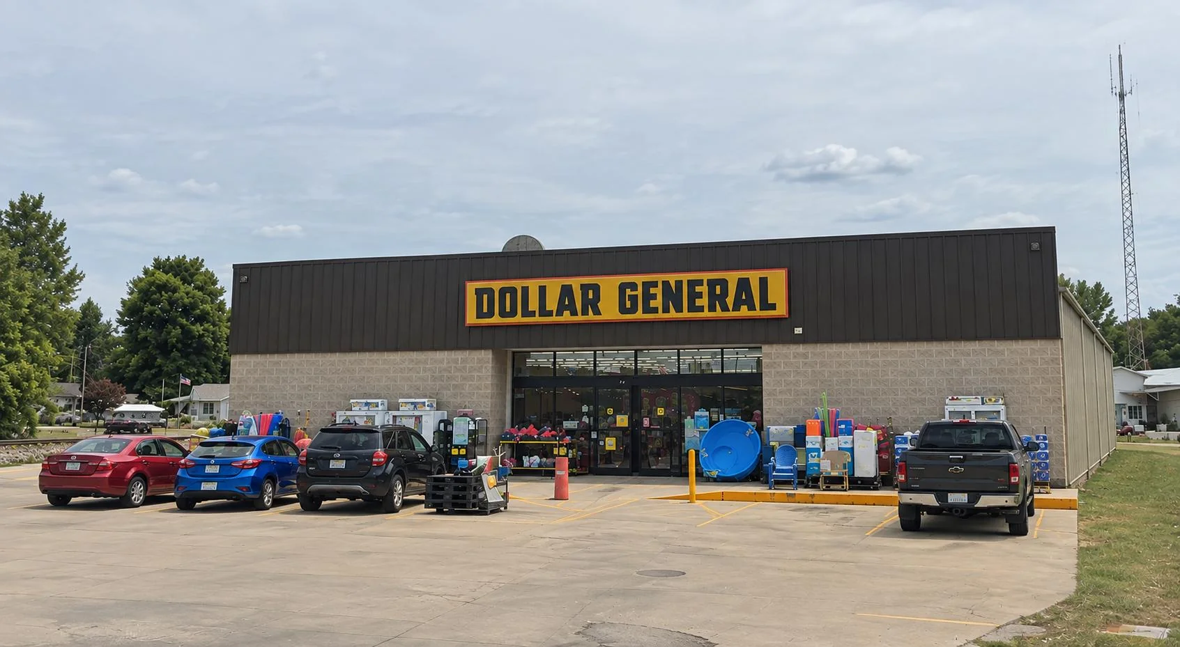 Dollar General — Sale in Staunton, IL, photo 1 of 2