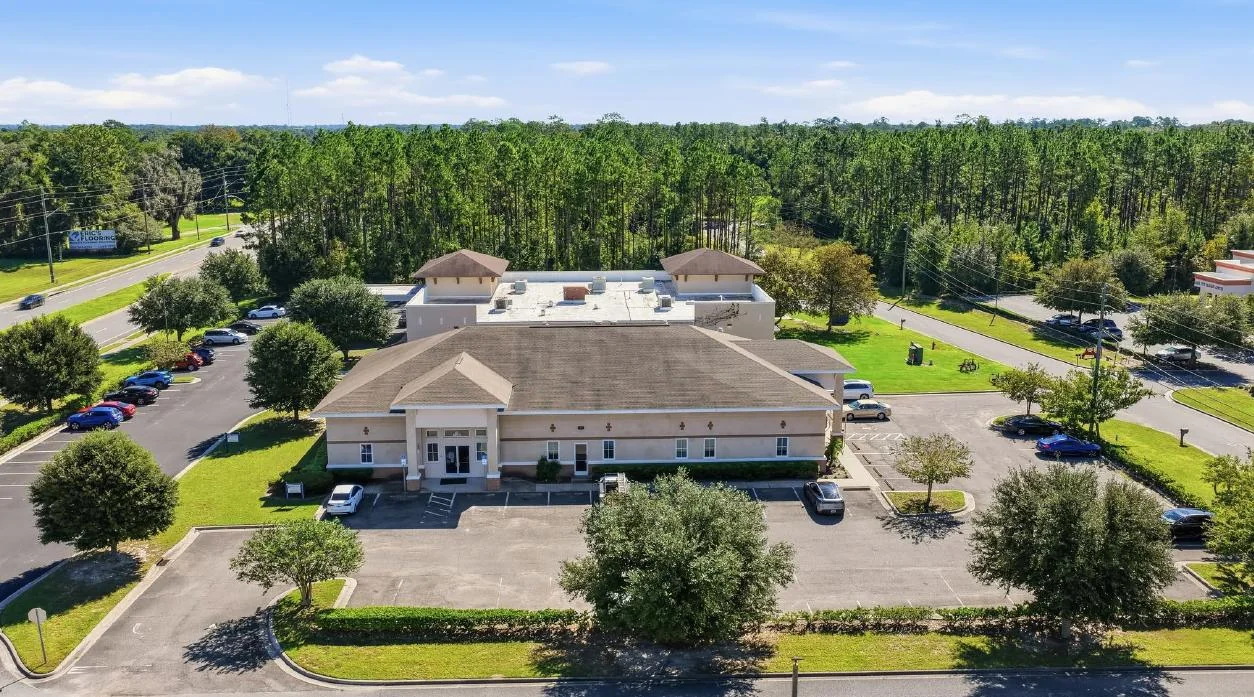 PROSPERITY MEDICAL CENTER — Sale in Lake City, FL, photo 1 of 5