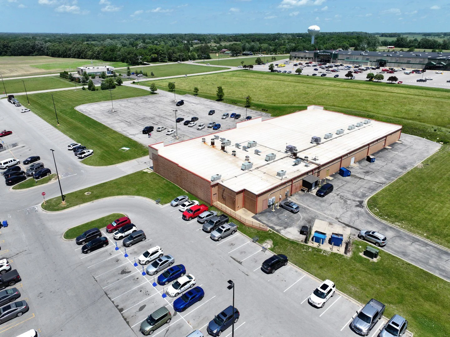 Auction - Receiver Sale: Walmart & Menards Shadow… — Sale in Danville, IL, photo 2 of 4