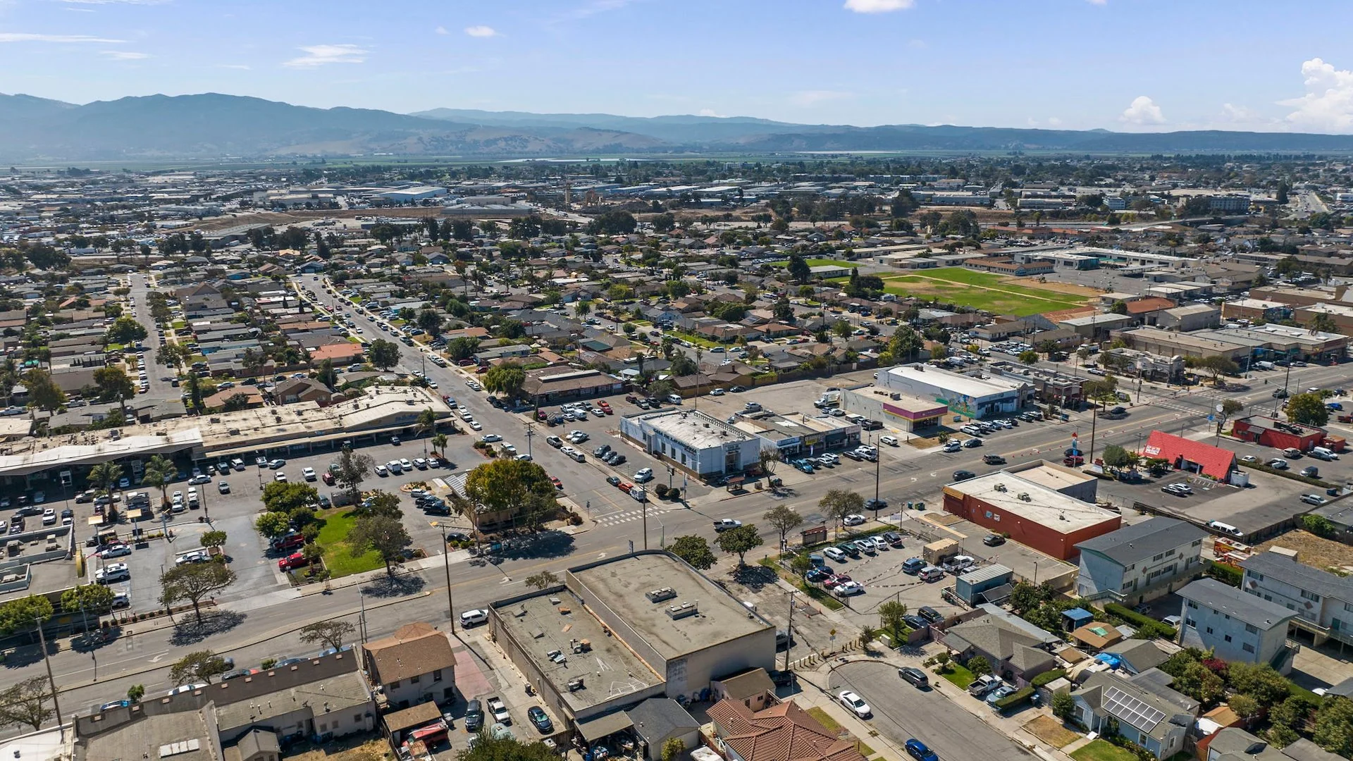 801 E Alisal St, Salinas, CA 93905 — Sale in Salinas, CA, photo 4 of 6