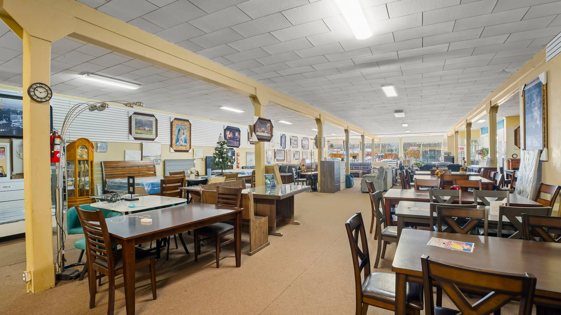 801 E Alisal St, Salinas, CA 93905 — Sale in Salinas, CA, photo 5 of 6