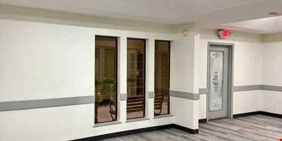 2095 W Main St. — Lease in League City, TX, photo 5 of 8