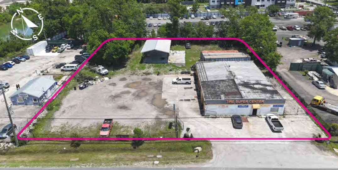6855 Philips Hwy — Sale in Jacksonville, FL, photo 1 of 5