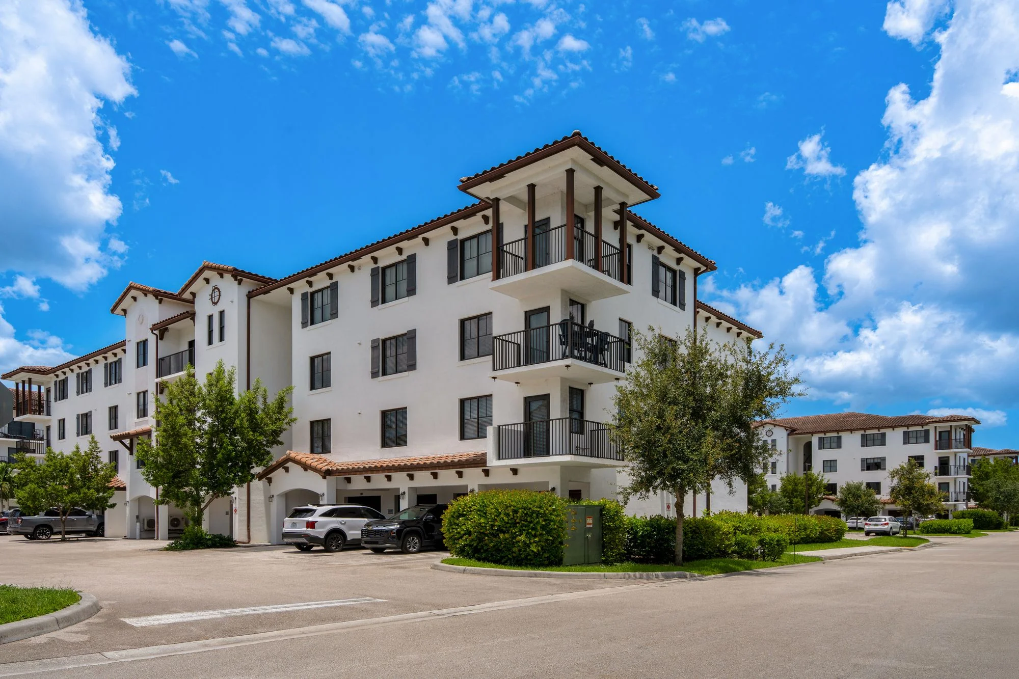 Azola West Palm Beach — Sale in West Palm Beach, FL, photo 1 of 1