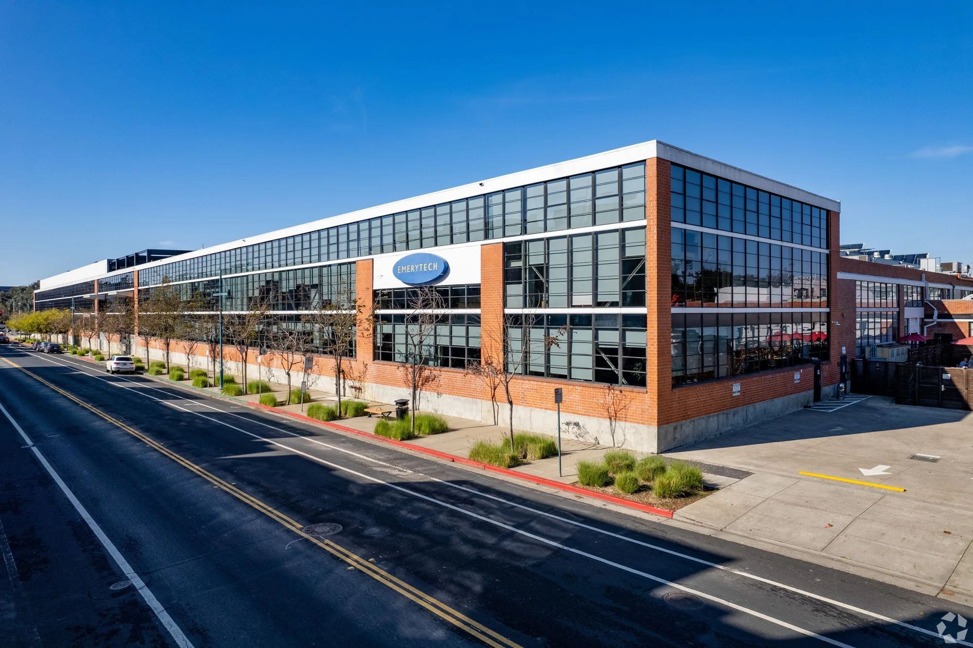 EmeryTech Centre — Lease in Emeryville, CA, photo 1 of 8