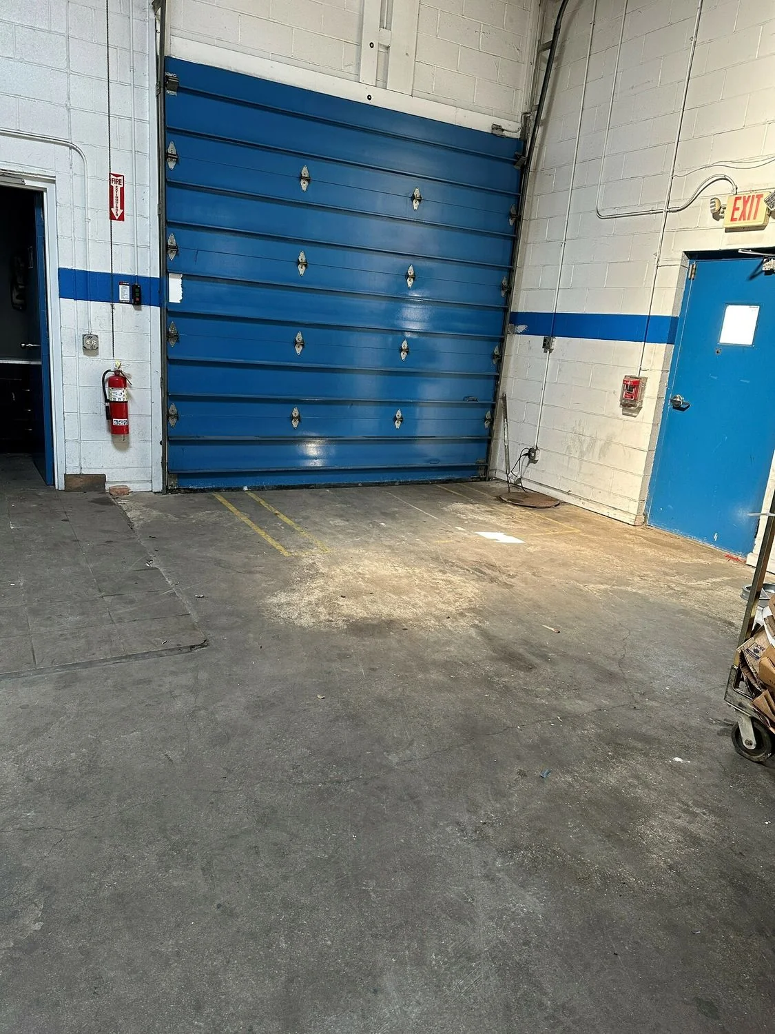Available - 5,916 SF Single Tenant Building — Lease in Elk Grove Village, IL, photo 4 of 6