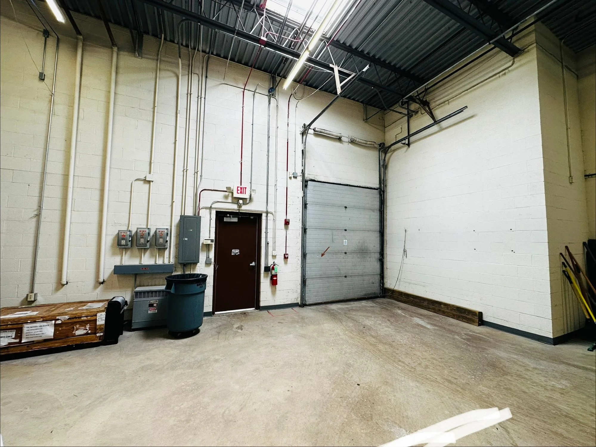 Howard O'Hare Business Center — Lease in Des Plaines, IL, photo 4 of 8