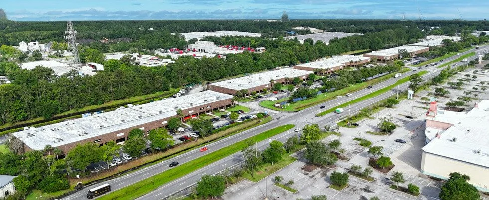 Interstate South Commerce Center - 9440-9456 Philips… — Lease in Jacksonville, FL, photo 4 of 8