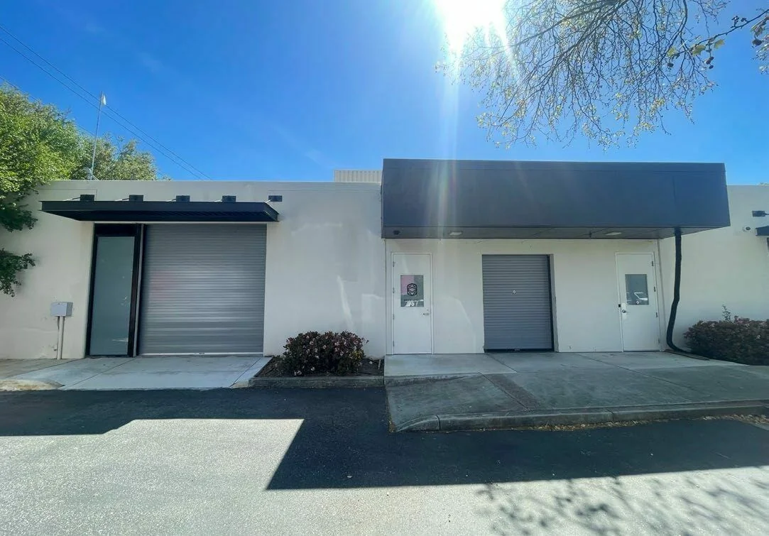 448-450 E Middlefield Rd — Lease in Mountain View, CA, photo 3 of 8
