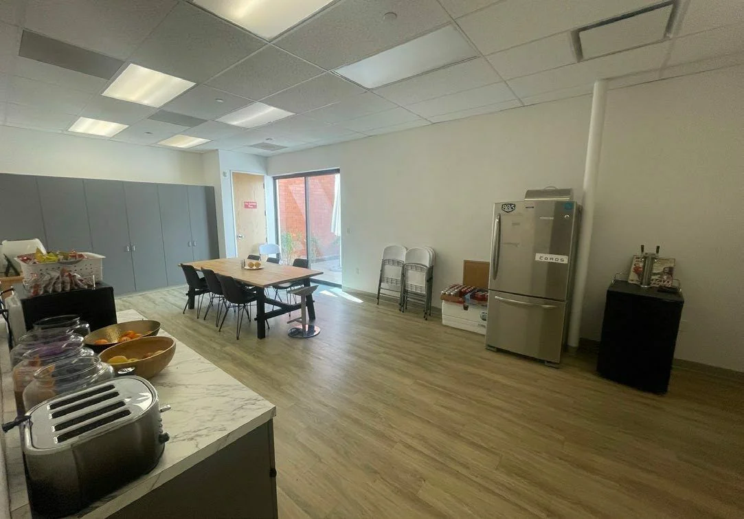 448-450 E Middlefield Rd — Lease in Mountain View, CA, photo 5 of 8