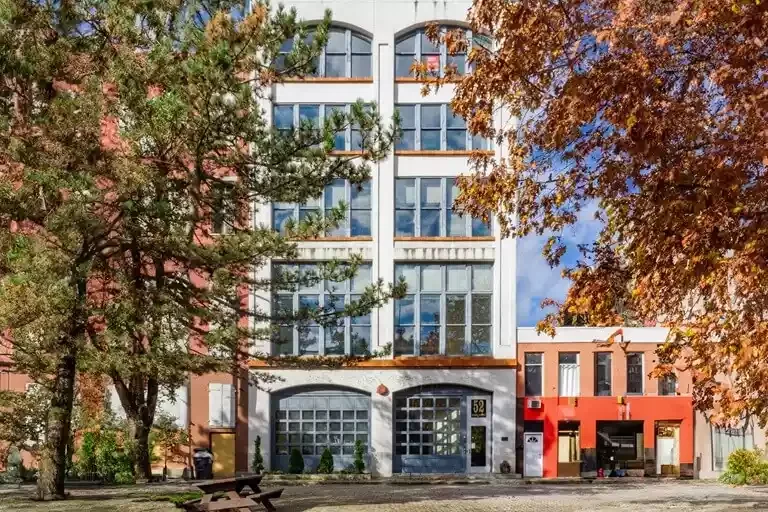 Office for Sale — Sale in Albany, NY, photo 1 of 1