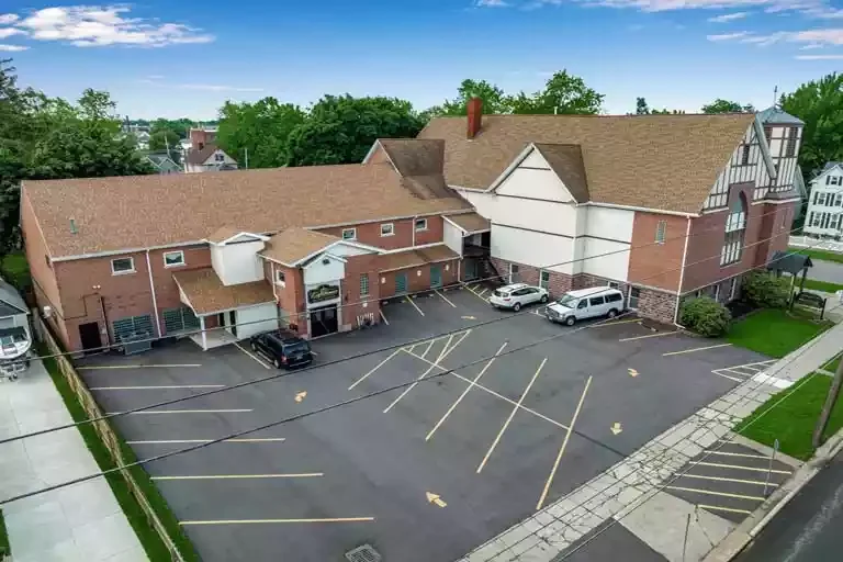 Lighthouse Baptist Church — Sale in North Tonawanda, NY, photo 1 of 1