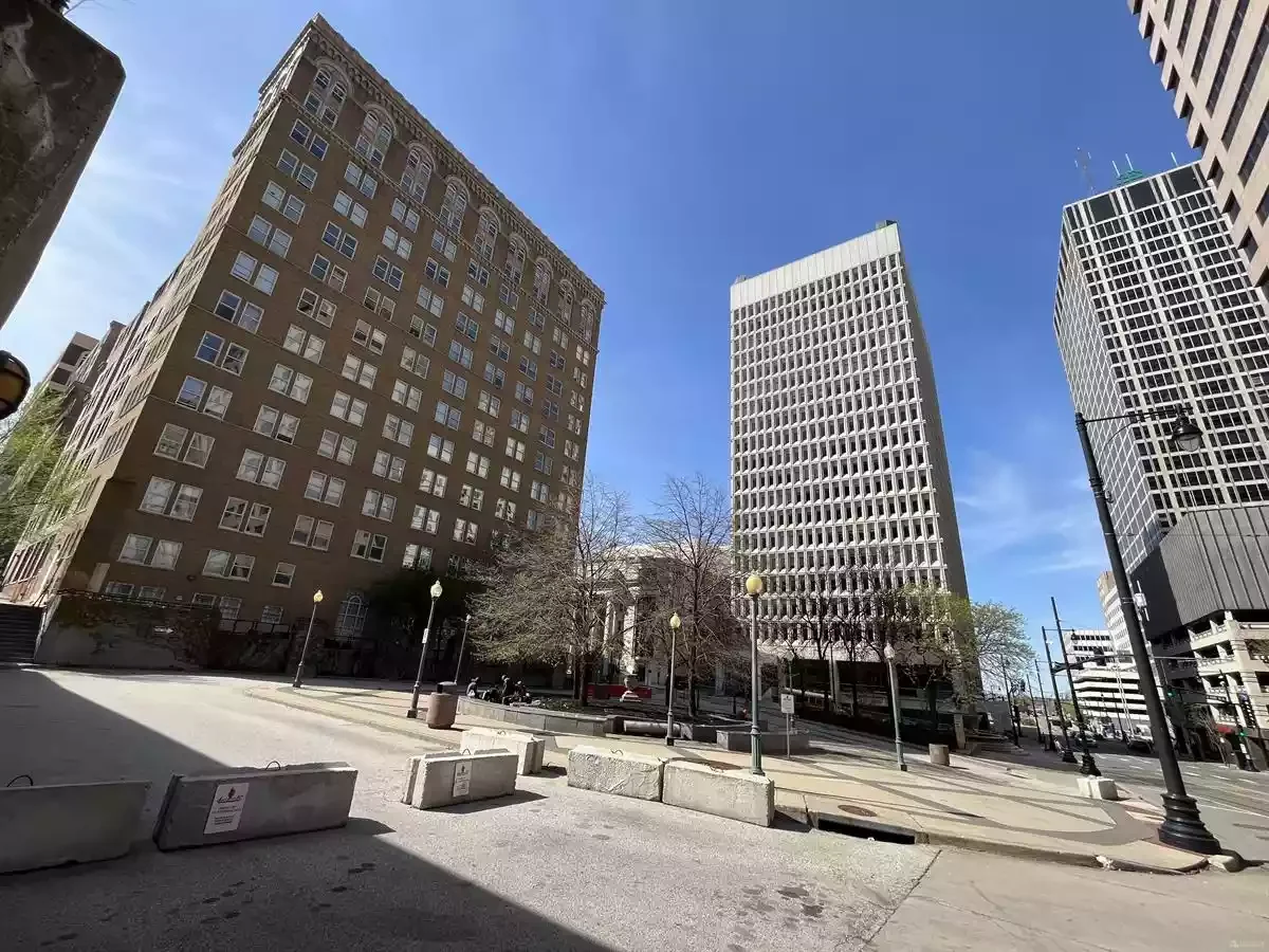 1000-1016 Main St — Sale in Kansas City, MO, photo 6 of 8