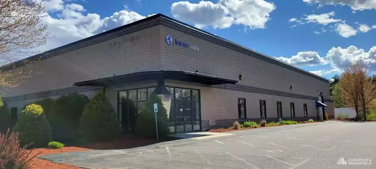 33 Constitution Drive - warehouse/distribution for sale in Hudson, NH