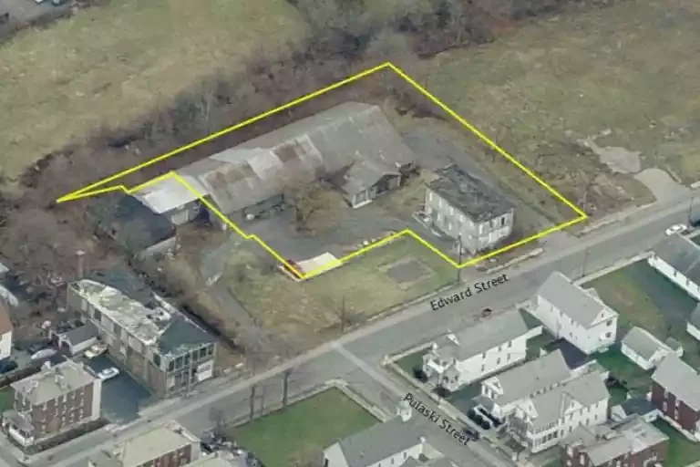 Industrial for Sale — Sale in Amsterdam, NY, photo 1 of 1