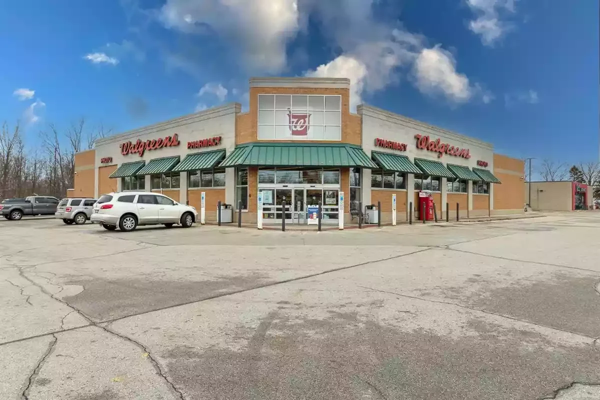 Walgreens - photo 7 - Owosso, MI
