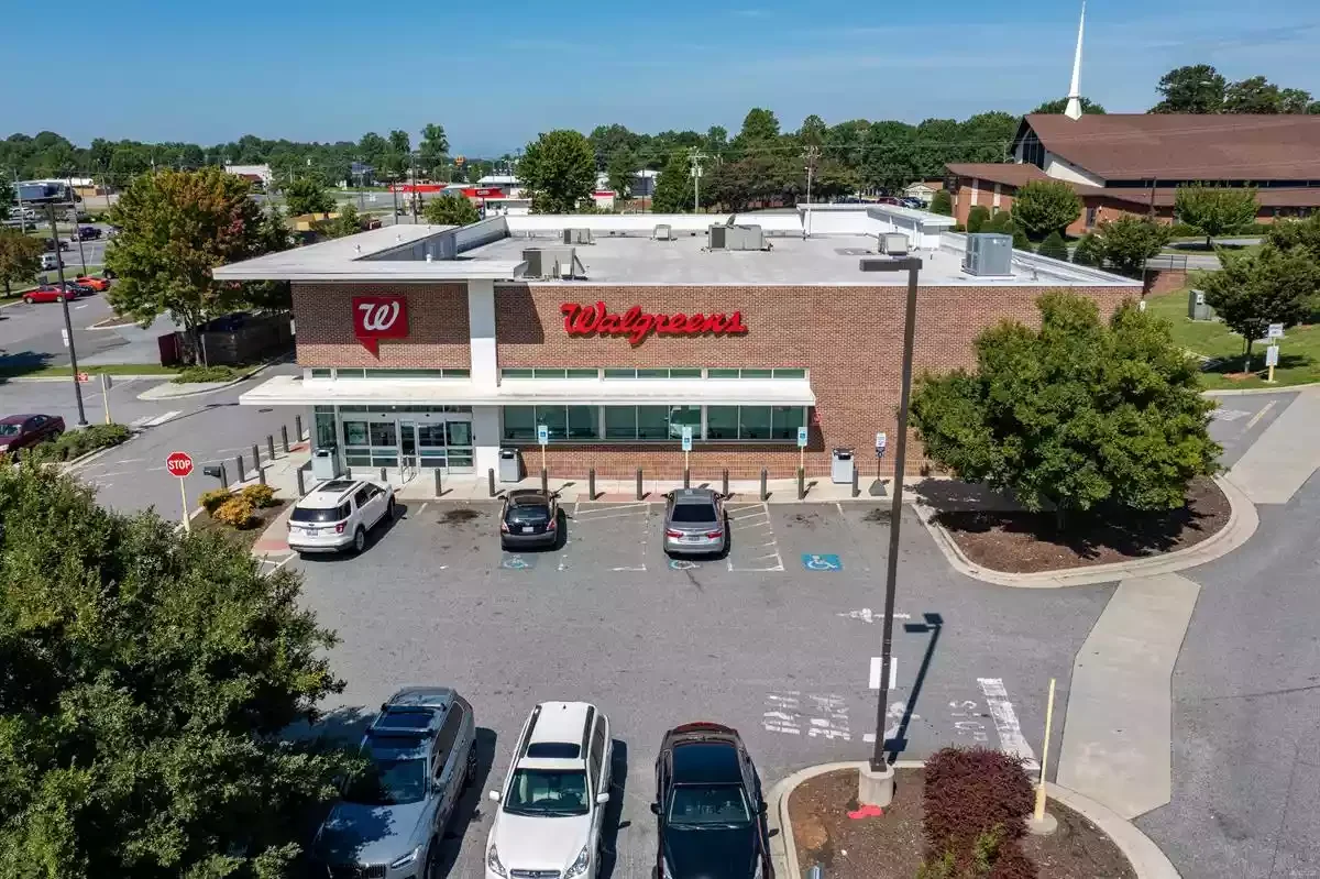 Walgreens — Sale in Conover, NC, photo 3 of 6