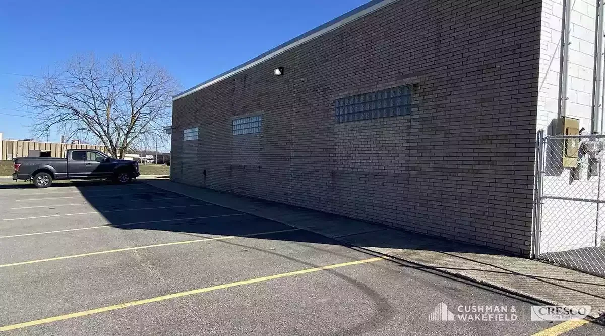 14500 Industrial Avenue N. — Sale in Maple Heights, OH, photo 2 of 7