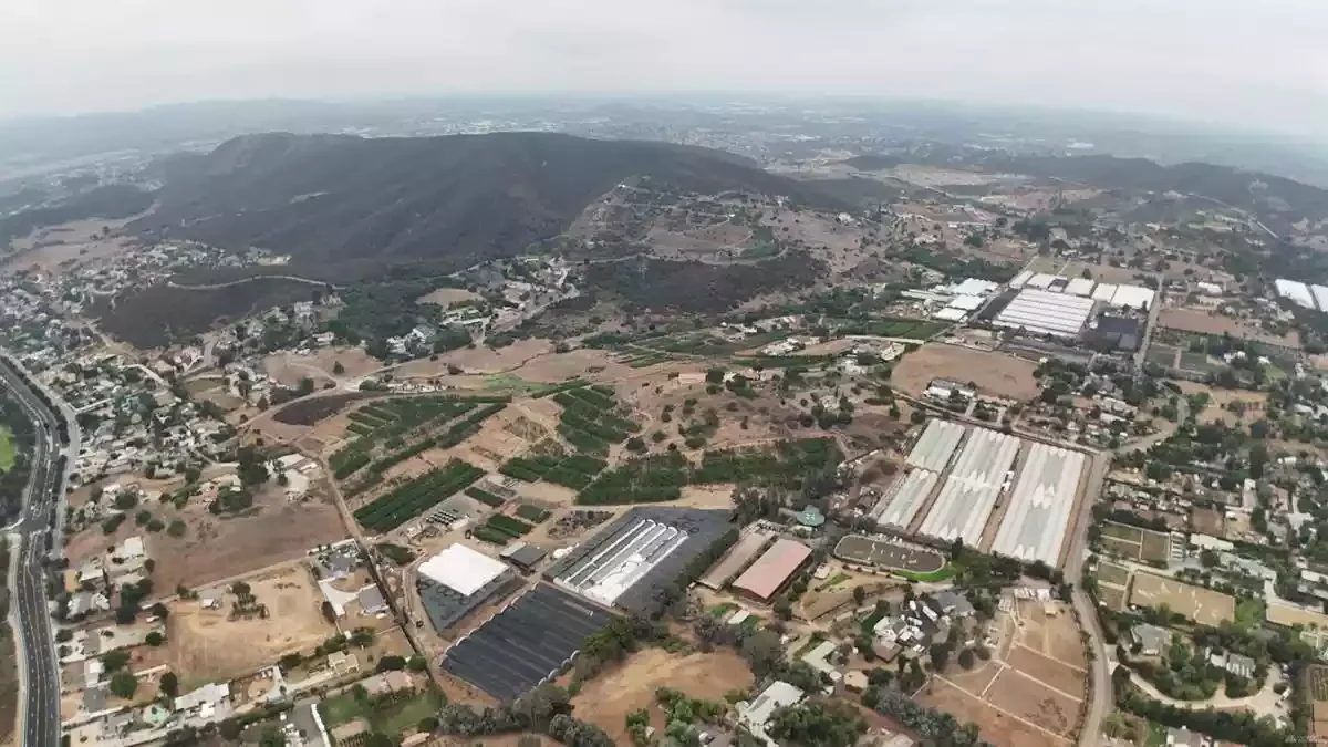 513 Cassou Rd. — Sale in San Marcos, CA, photo 2 of 5