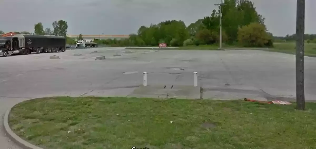 NW Corner of Steven's Way & Highway 50 - Seymour IN — Sale in Seymour, IN, photo 1 of 1