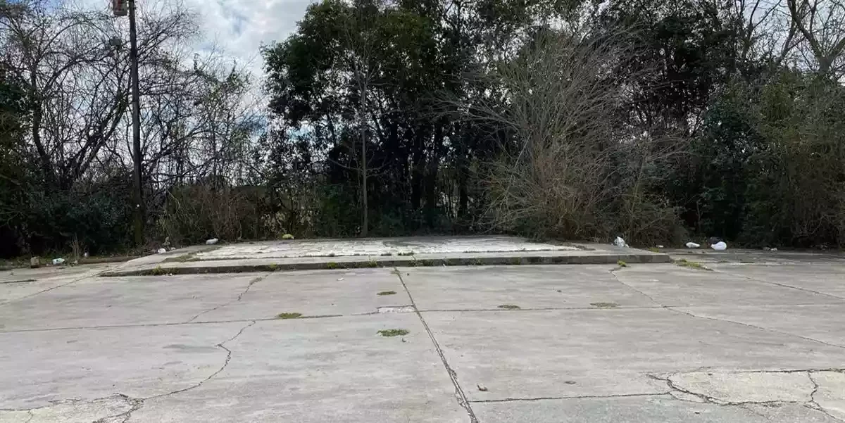 3484 Highway 1 South - Donaldsonville - LA — Sale in Donaldsonville, LA, photo 1 of 1