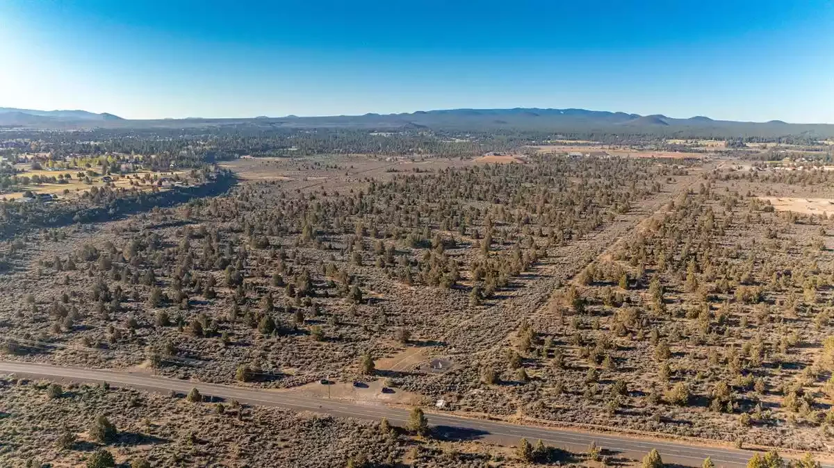 Stevens Road Tract East — Sale in Bend, OR, photo 3 of 5