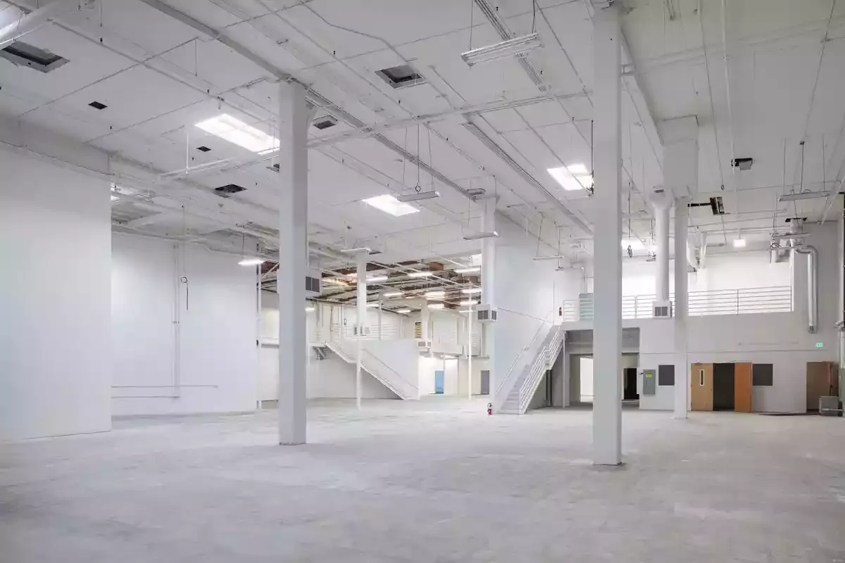 Oak Ridge Business Center - Bldg. B — Sale in Vista, CA, photo 3 of 8