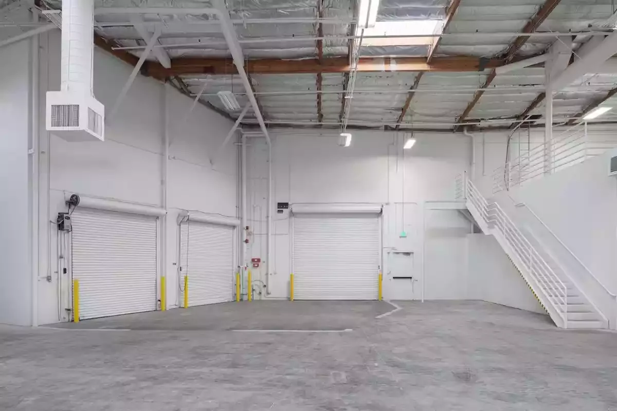 Oak Ridge Business Center - Bldg. B — Sale in Vista, CA, photo 6 of 8