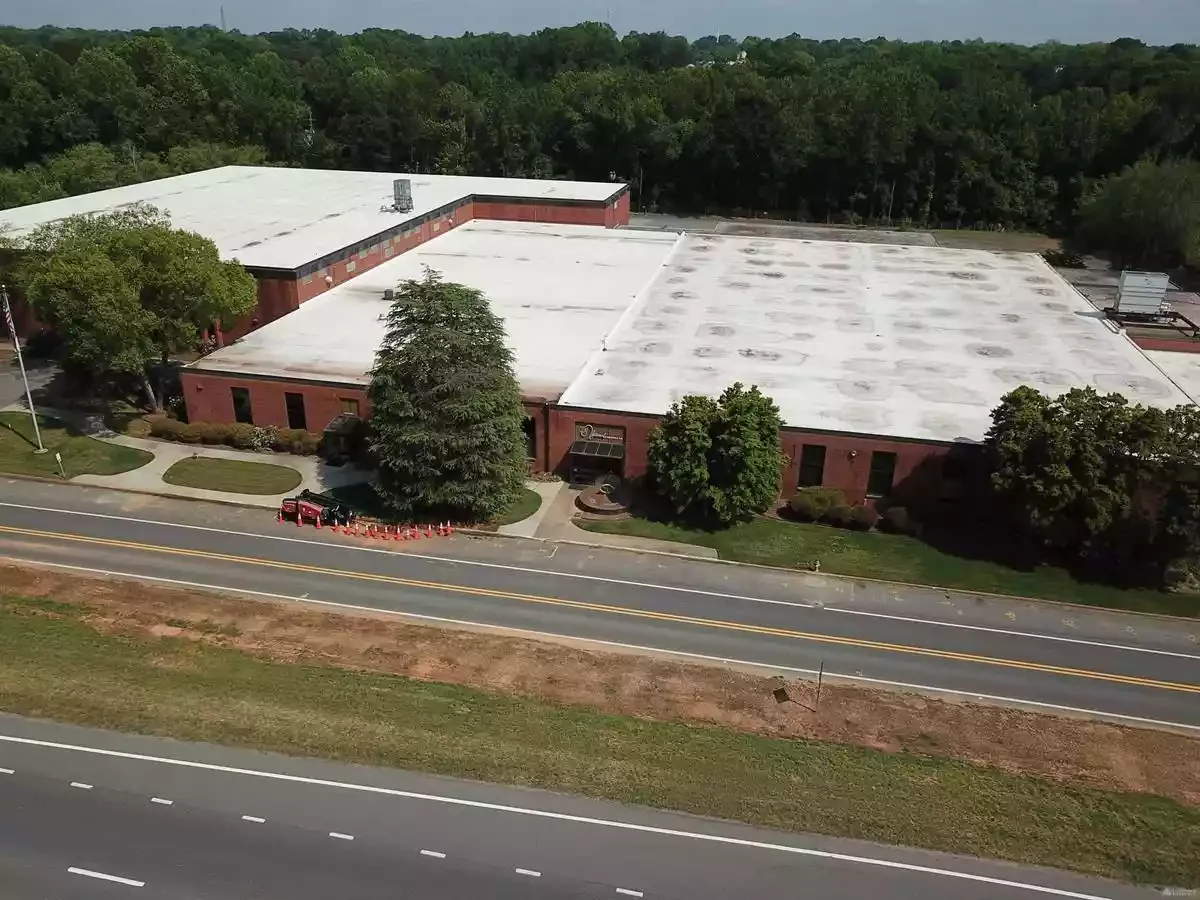 400 National Blvd — Sale in Lexington, NC, photo 2 of 5