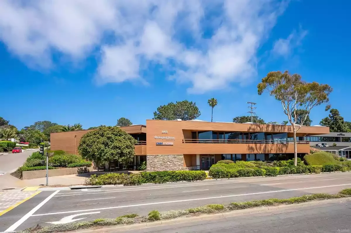 853 Camino del Mar — Sale in San Diego, CA, photo 1 of 3