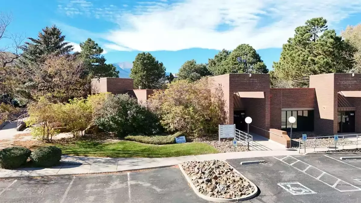 9955-957 E Colorado Ave — Sale in Colorado Springs, CO, photo 3 of 6